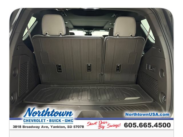 Used 2023 GMC Yukon SLT w/ SLT Premium Package AWD/4WD image 27