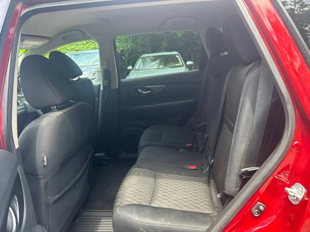 Used 2018 Nissan Rogue SV AWD/4WD image 23