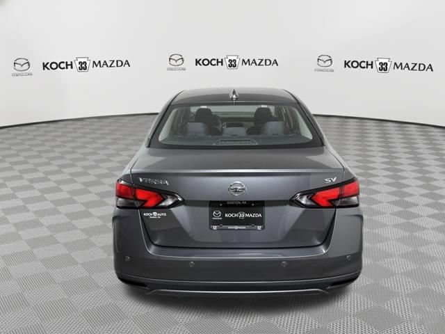 Used 2021 Nissan Versa SV image 7