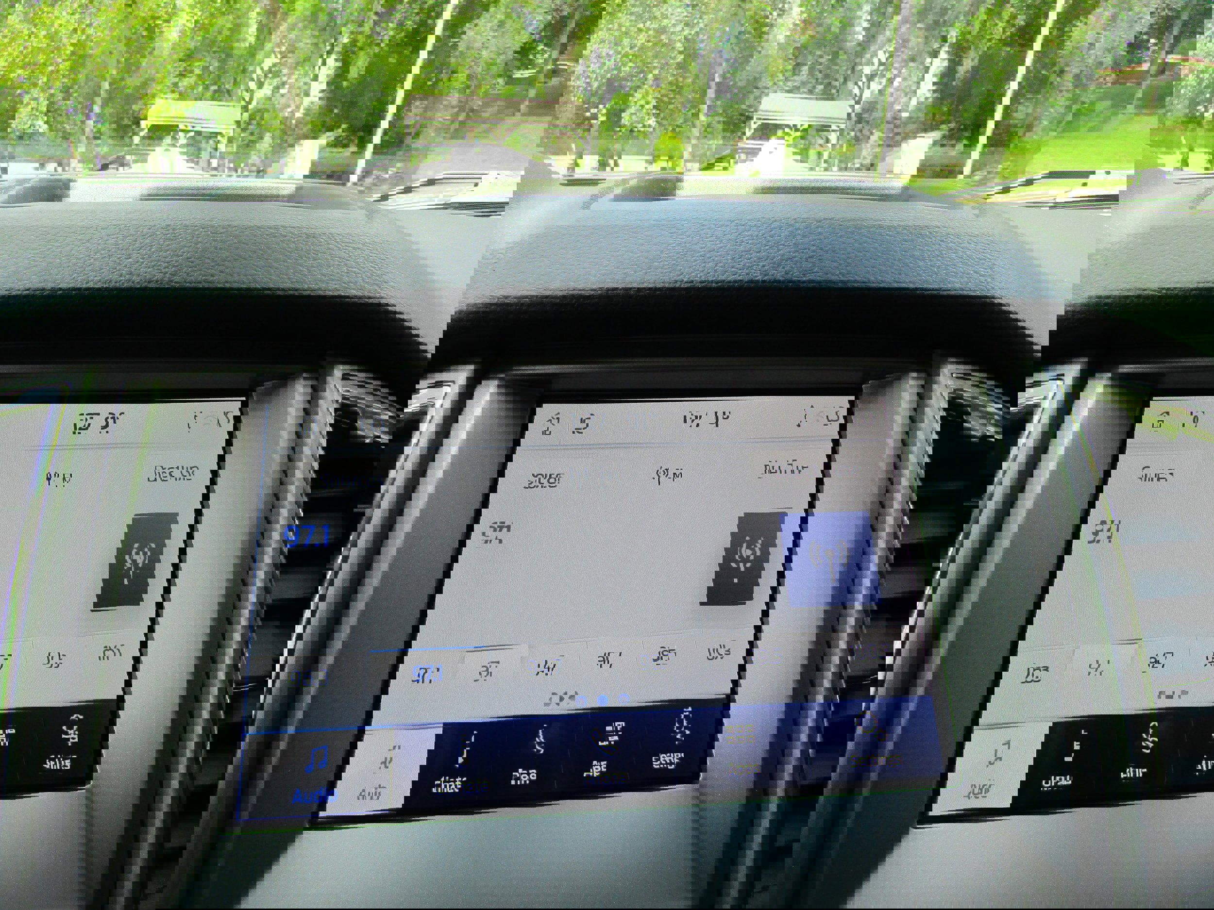 Certified 2023 Ford Ranger XLT w/ Equipment Group 301A Mid image 32