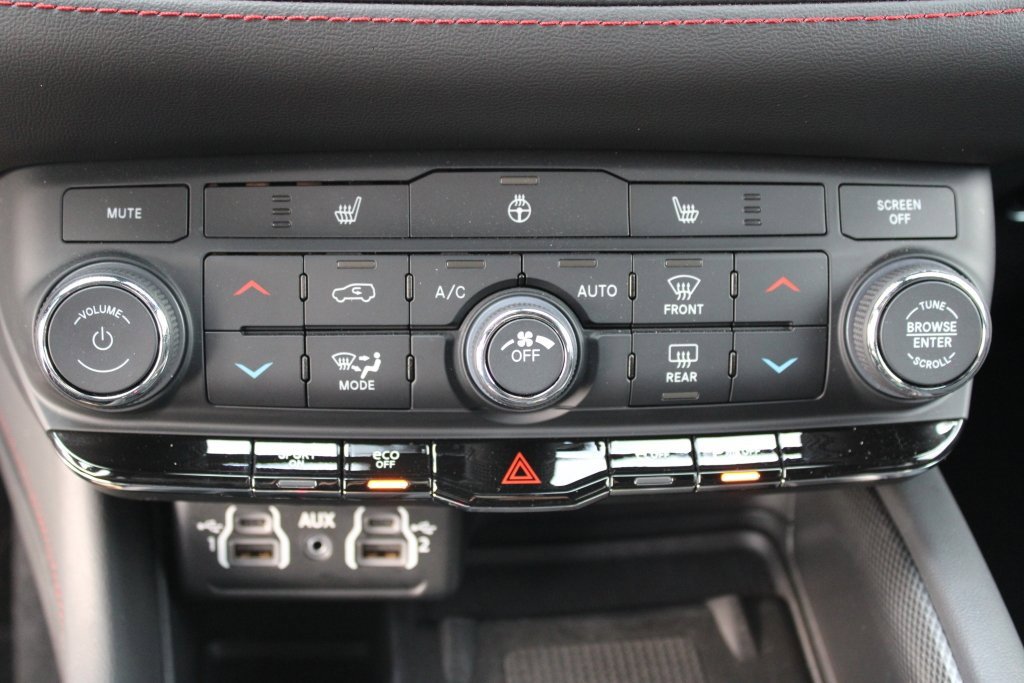 Used 2024 Dodge Durango R/T w/ Blacktop Package image 21