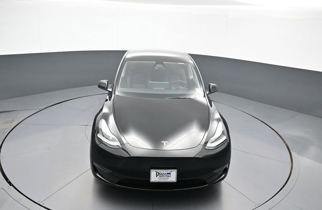Used 2025 Tesla Model Y Long Range AWD/4WD image 21