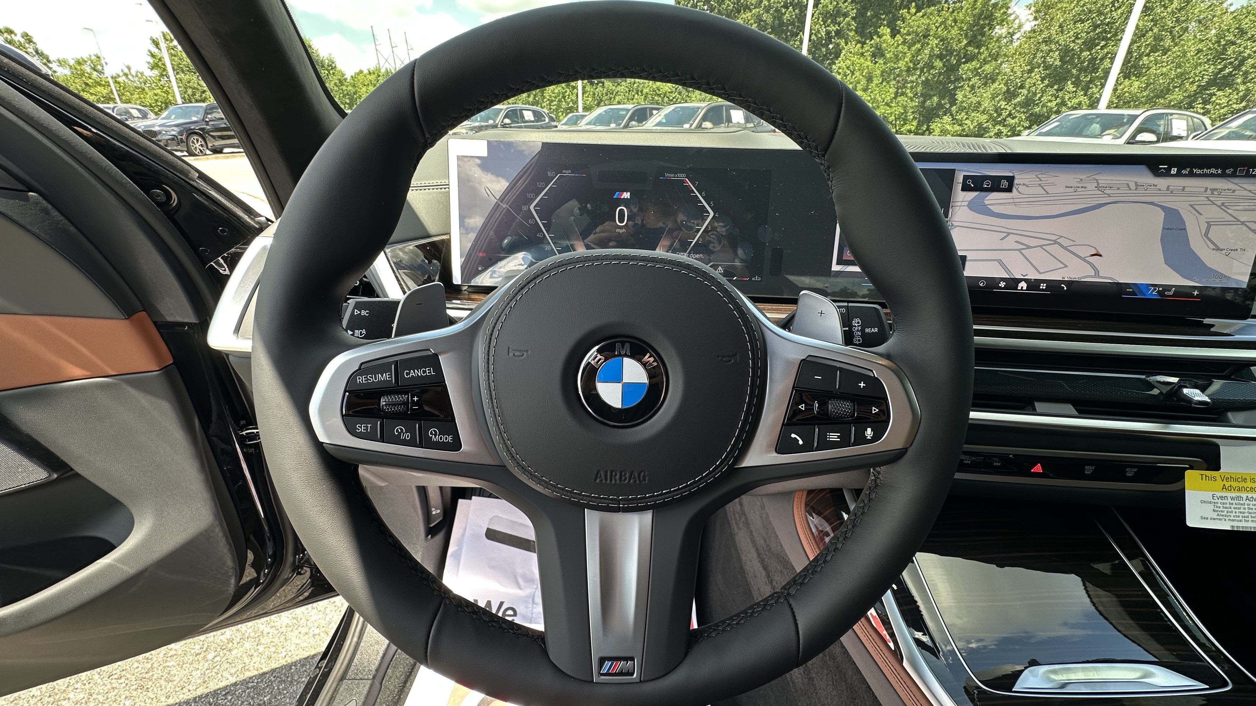 New 2027 BMW X7 xDrive40i w/ M Sport Package AWD/4WD image 16