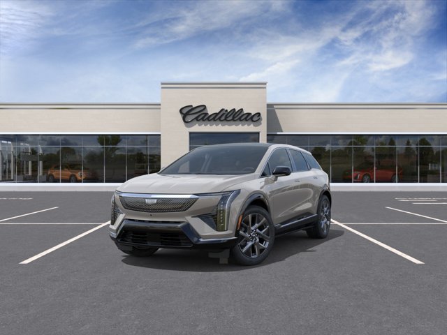 New 2027 Cadillac Optiq Luxury w/ LPO, Floor Liner Package AWD/4WD image 8