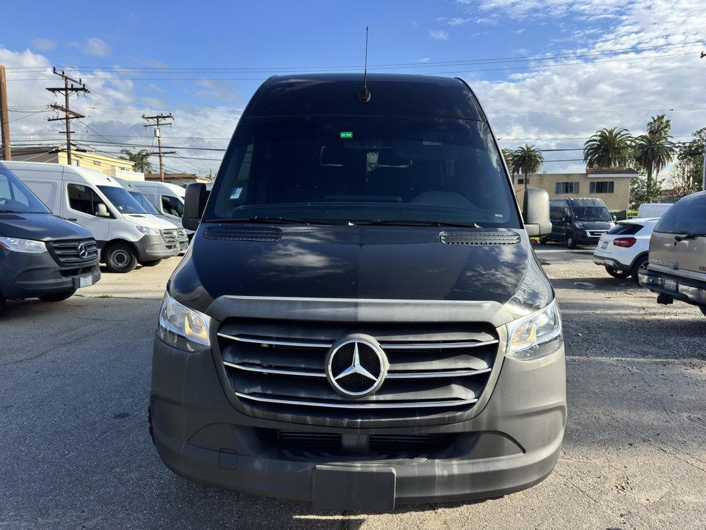 Used 2022 Mercedes-Benz Sprinter 144 Cargo image 2