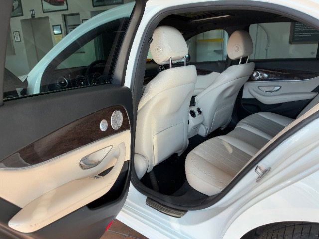 Used 2020 Mercedes-Benz E 350 Sedan image 28