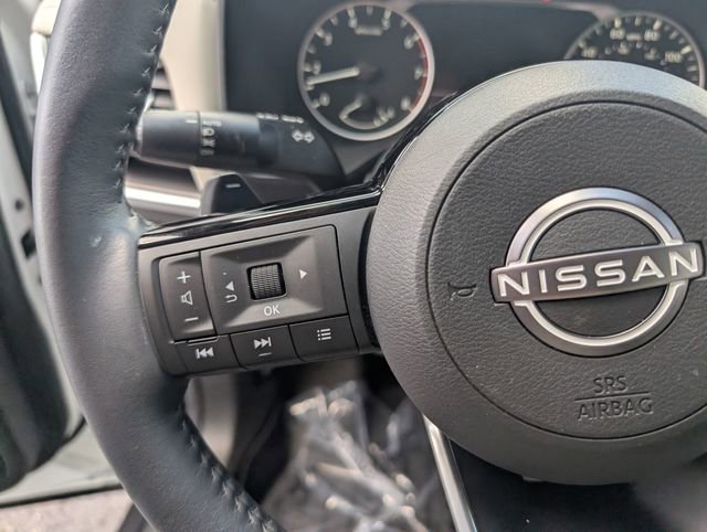 Certified 2023 Nissan Rogue SV w/ SV Premium B Package AWD/4WD image 17