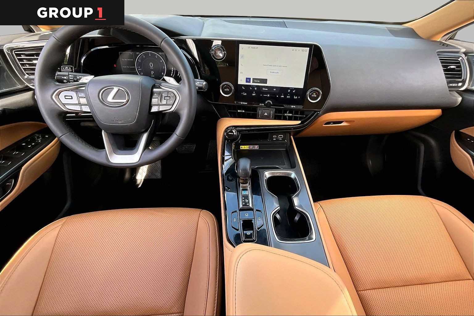 Used 2025 Lexus NX 250 FWD w/ Towing Package (2000 Lbs) image 13