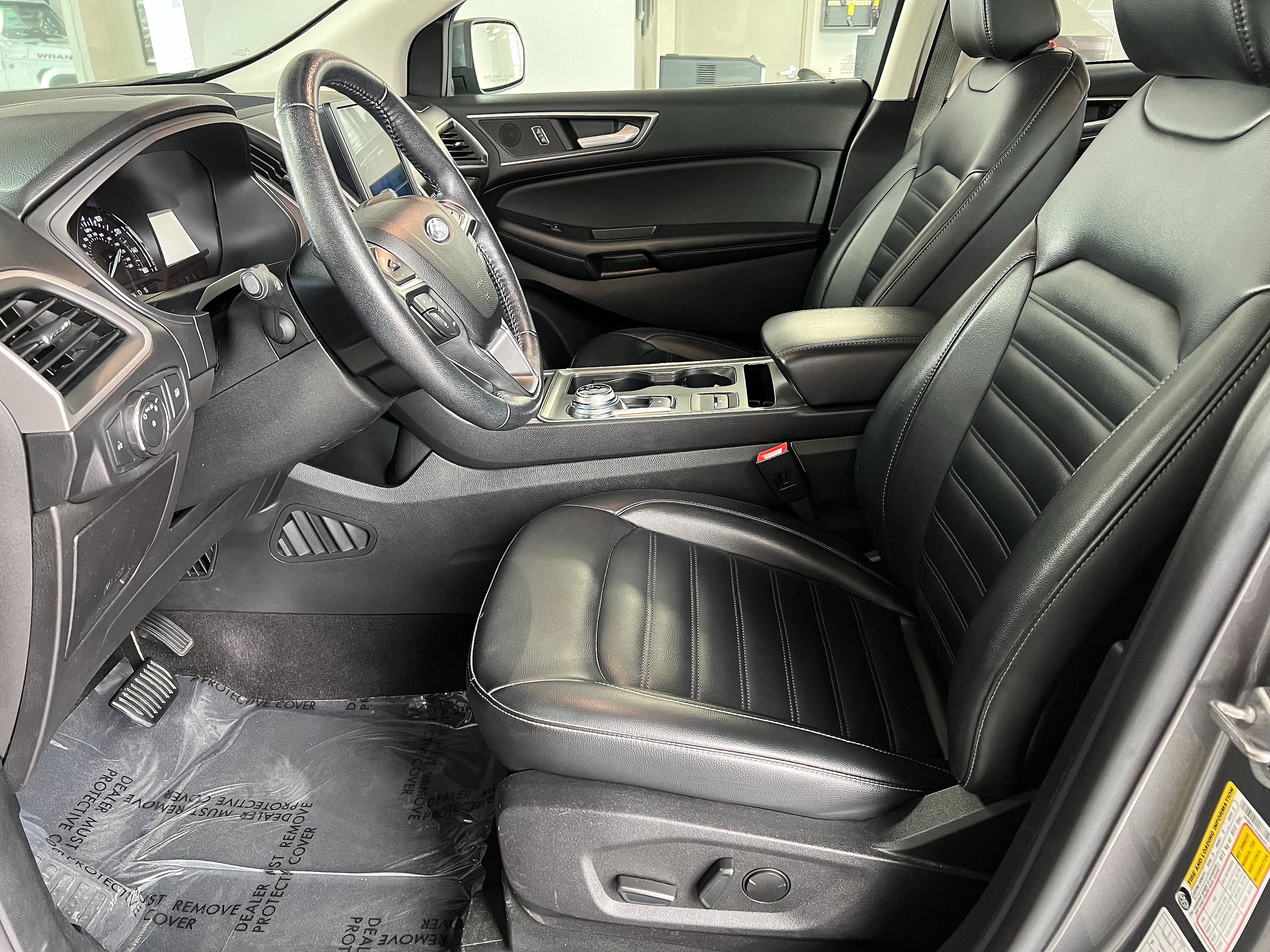 Used 2022 Ford Edge SEL AWD/4WD image 10