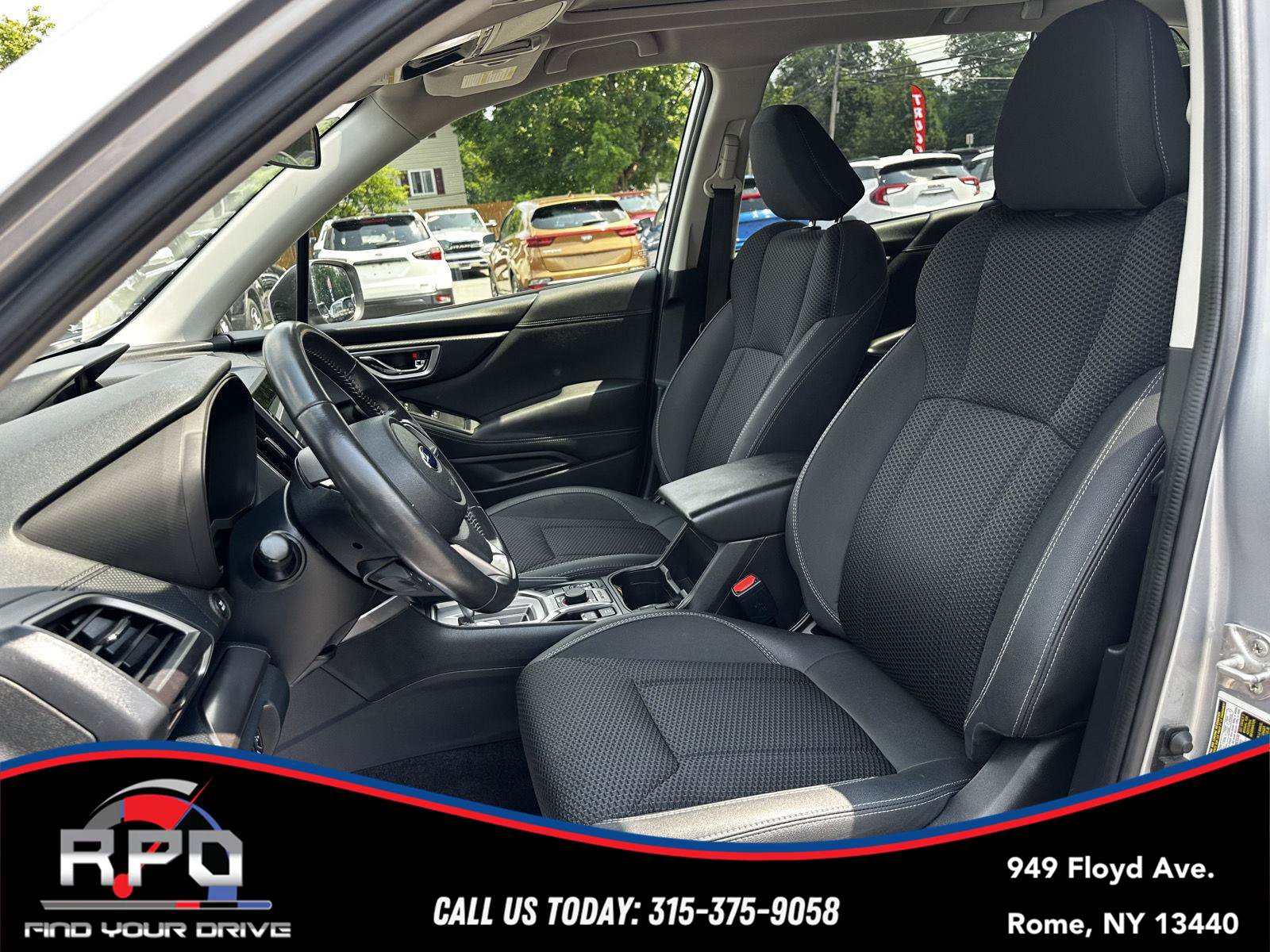 Used 2019 Subaru Forester Premium AWD/4WD image 14