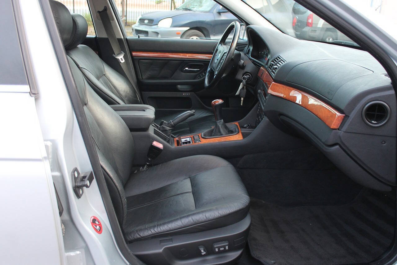Used 1997 BMW 528i Sedan RWD image 33