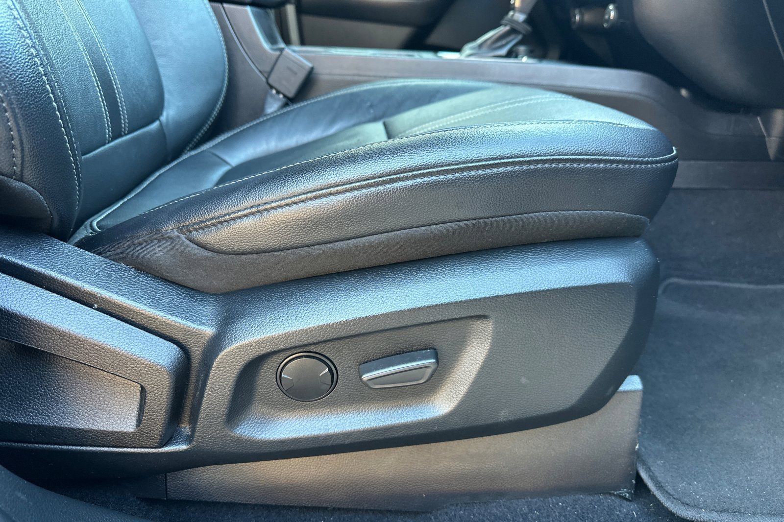 Used 2021 Ford Ranger Lariat w/ Equipment Group 501A High image 22