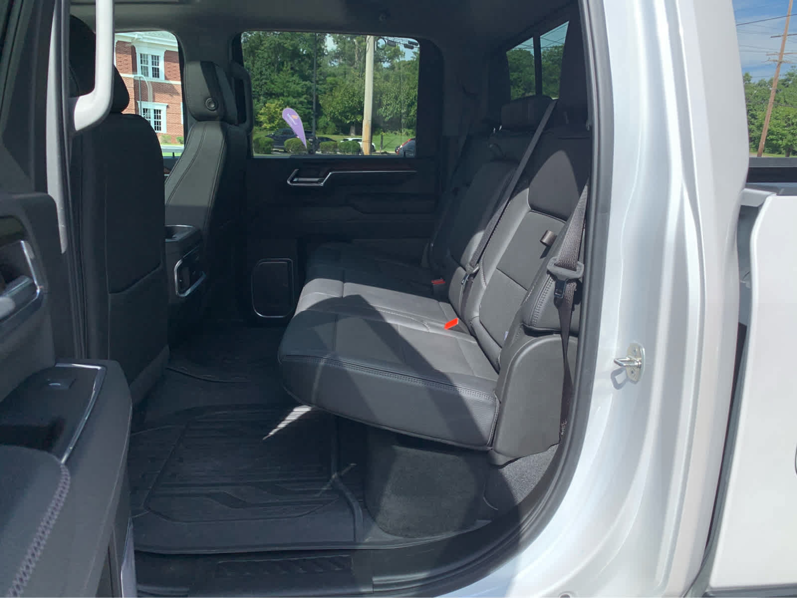 Used 2024 GMC Sierra 2500 Denali w/ Denali Reserve Package AWD/4WD image 23
