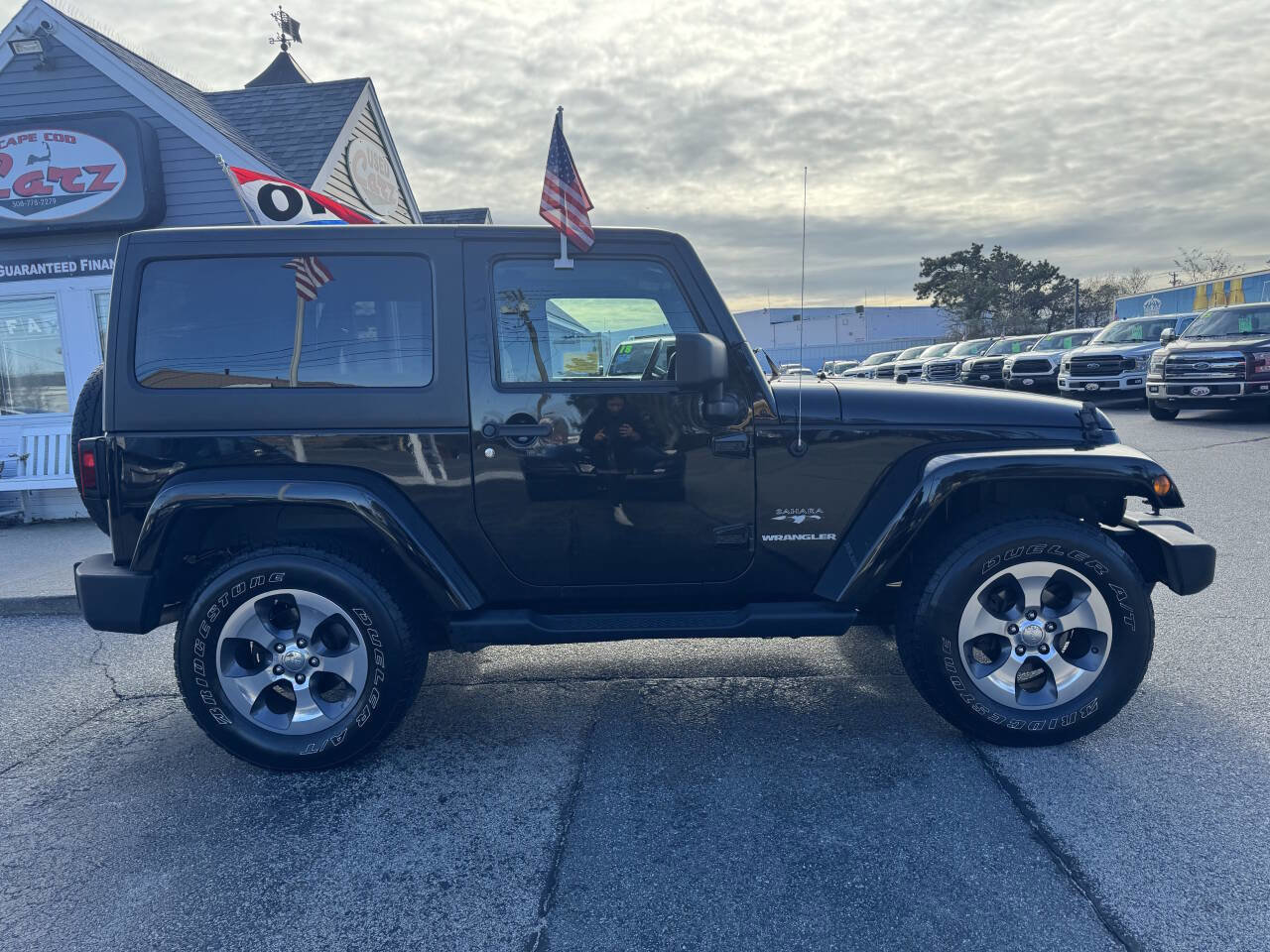 Used 2016 Jeep Wrangler Sahara w/ Dual Top Group image 11