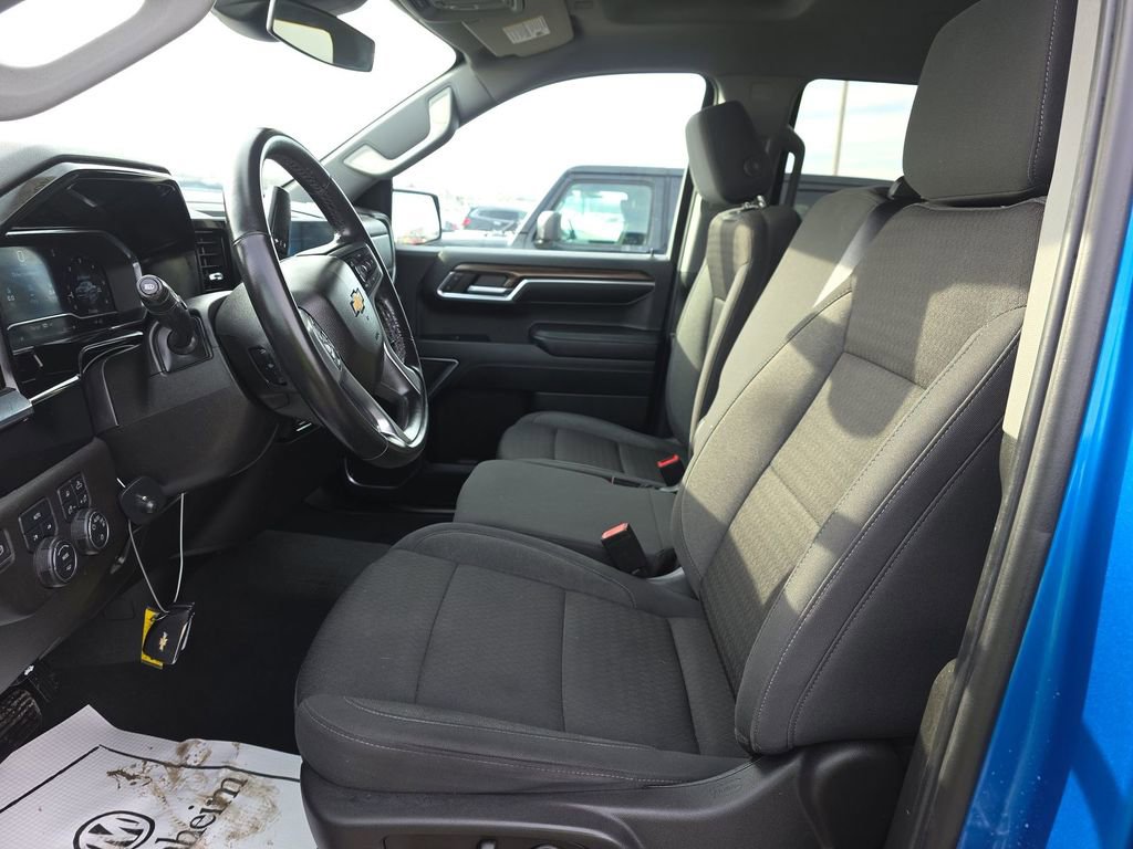 Used 2023 Chevrolet Silverado 1500 LT w/ Max Trailering Package image 10