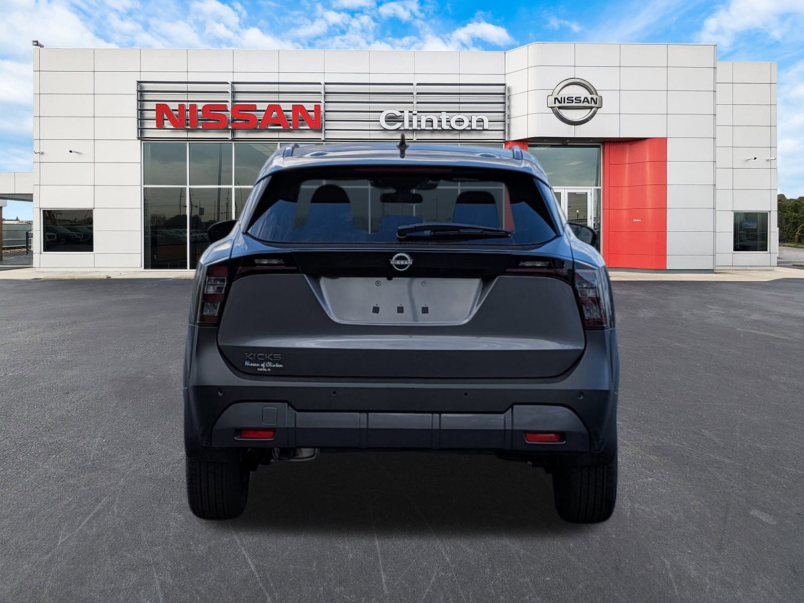 New 2026 Nissan Kicks SV w/ Illumination Package FWD image 4