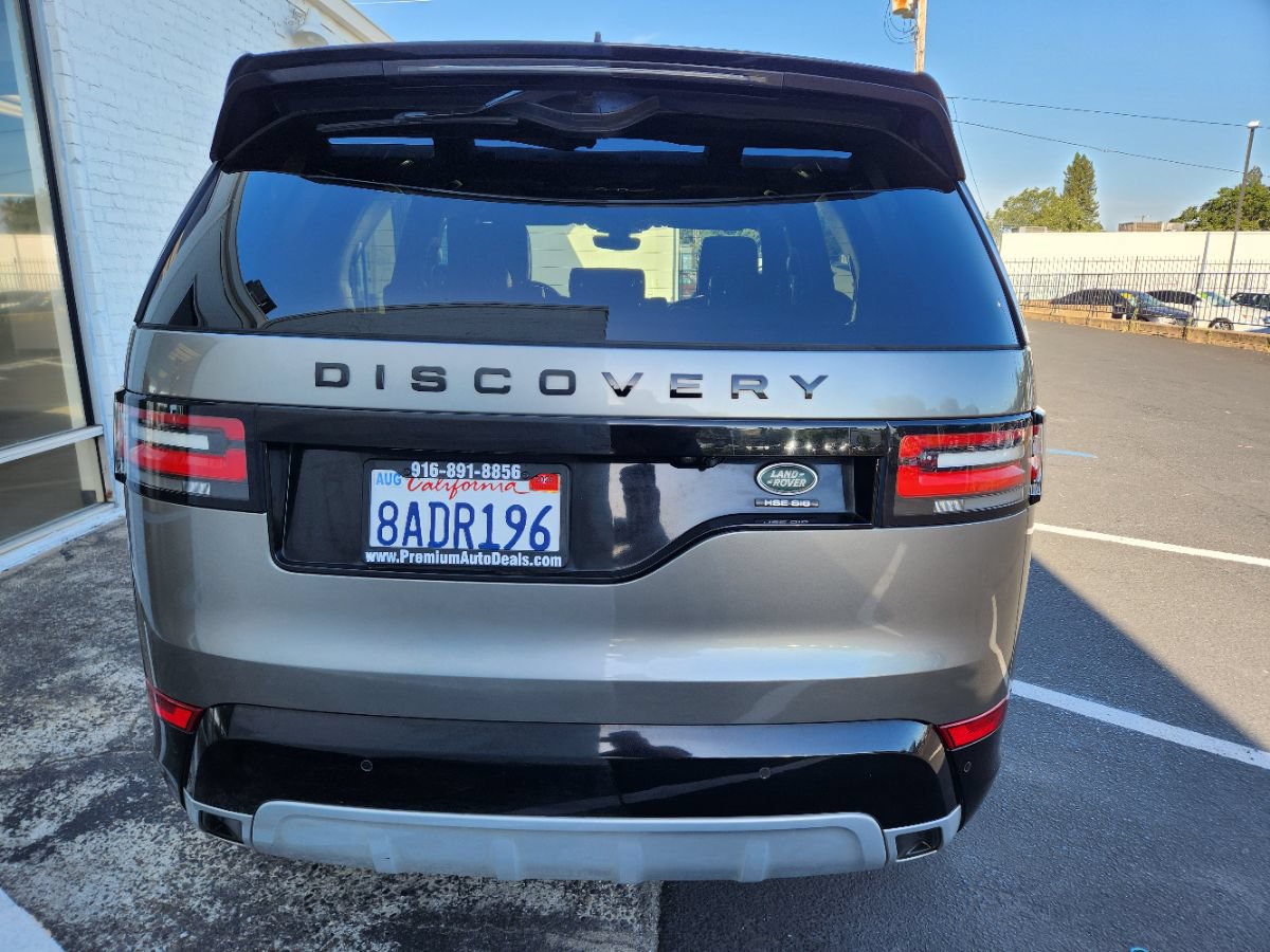 Used 2017 Land Rover Discovery HSE Luxury AWD/4WD image 4
