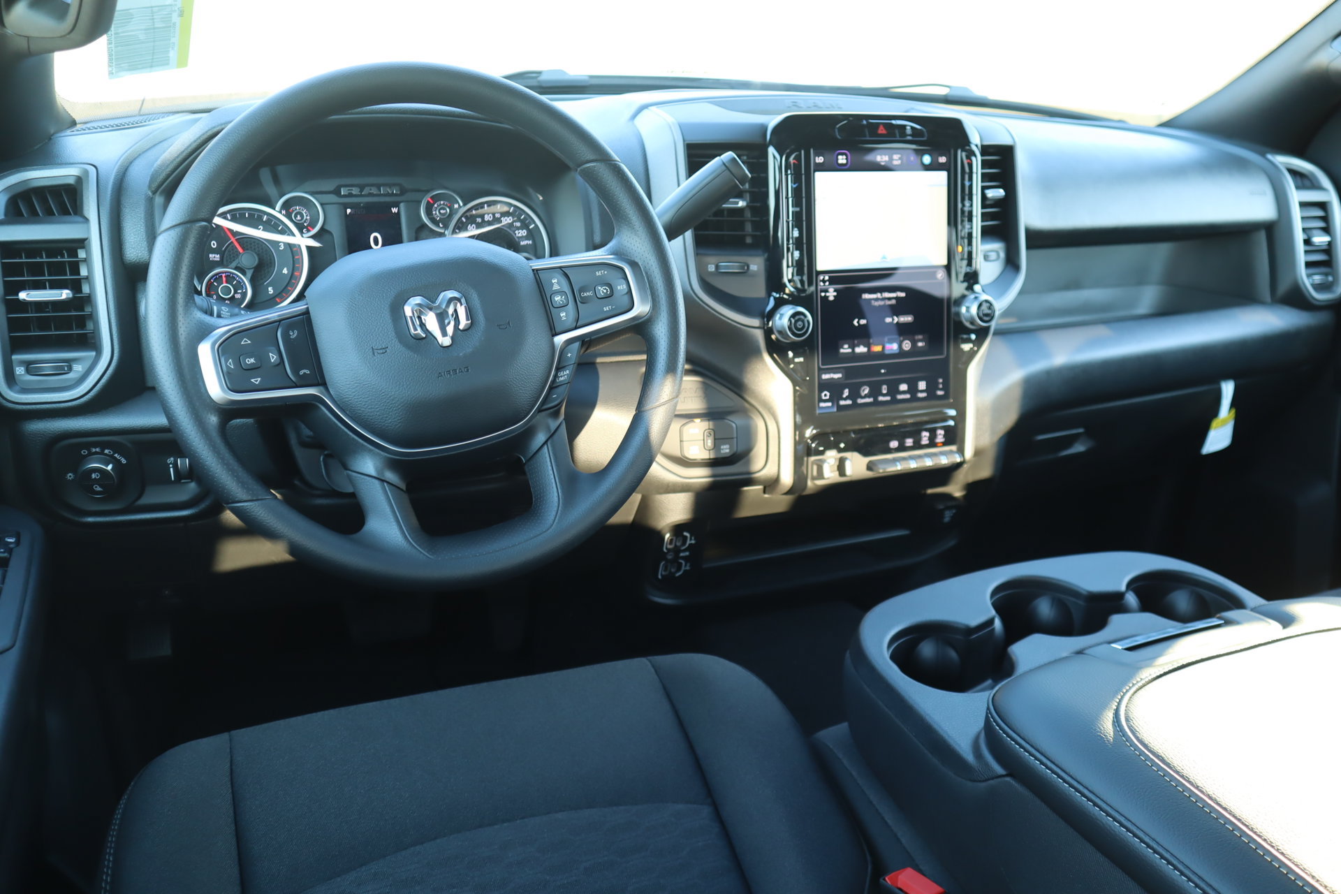New 2027 RAM 3500 Tradesman AWD/4WD image 2