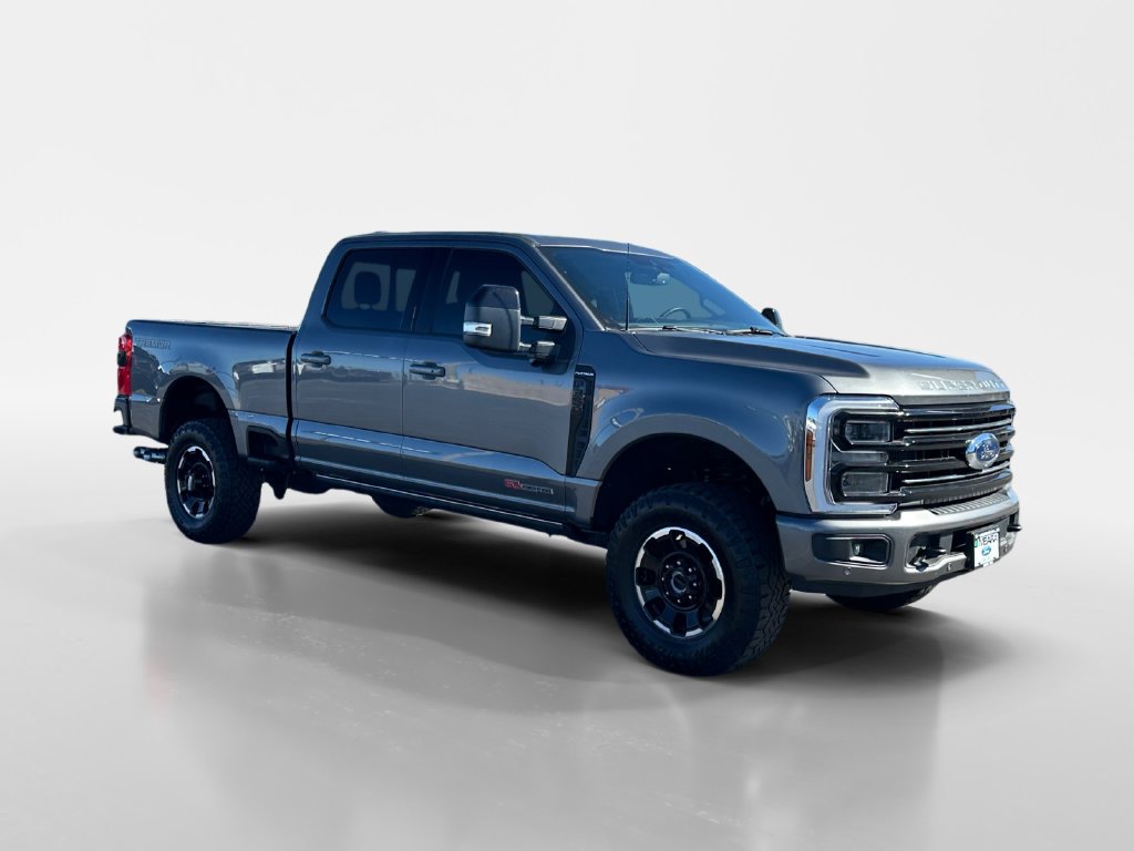 Used 2025 Ford F350 Platinum w/ Tremor Off-Road Package AWD/4WD image 9