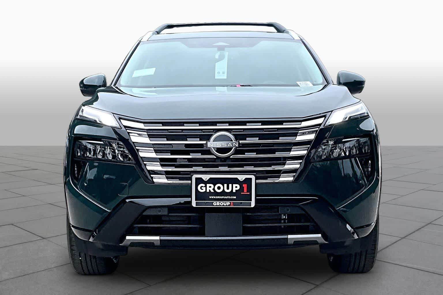 New 2026 Nissan Rogue Platinum AWD/4WD image 3