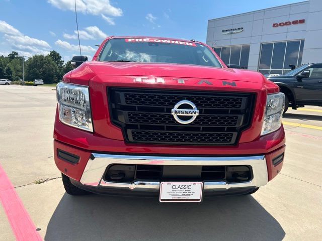 Used 2020 Nissan Titan SV w/ SV Convenience Package AWD/4WD image 2