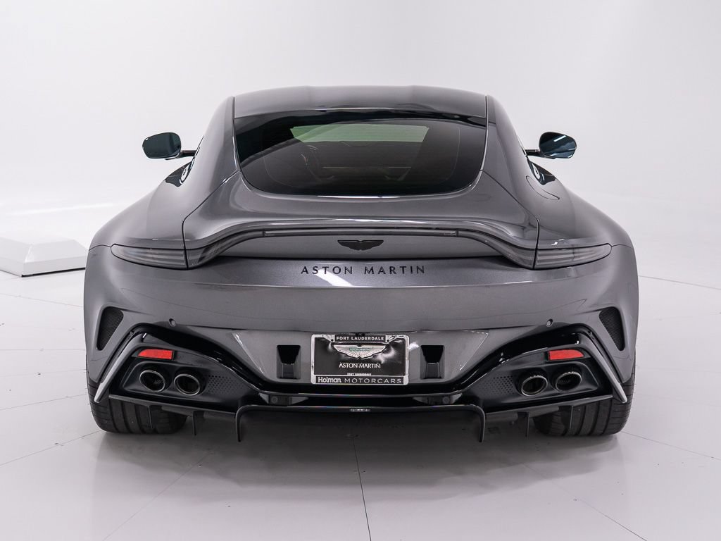 Used 2026 Aston Martin V8 Vantage Coupe RWD image 4