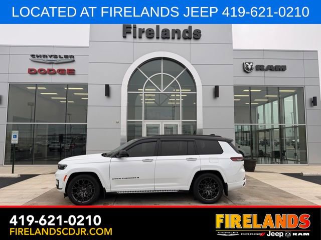 Used 2024 Jeep Grand Cherokee L Summit w/ High Altitude Package AWD/4WD image 2