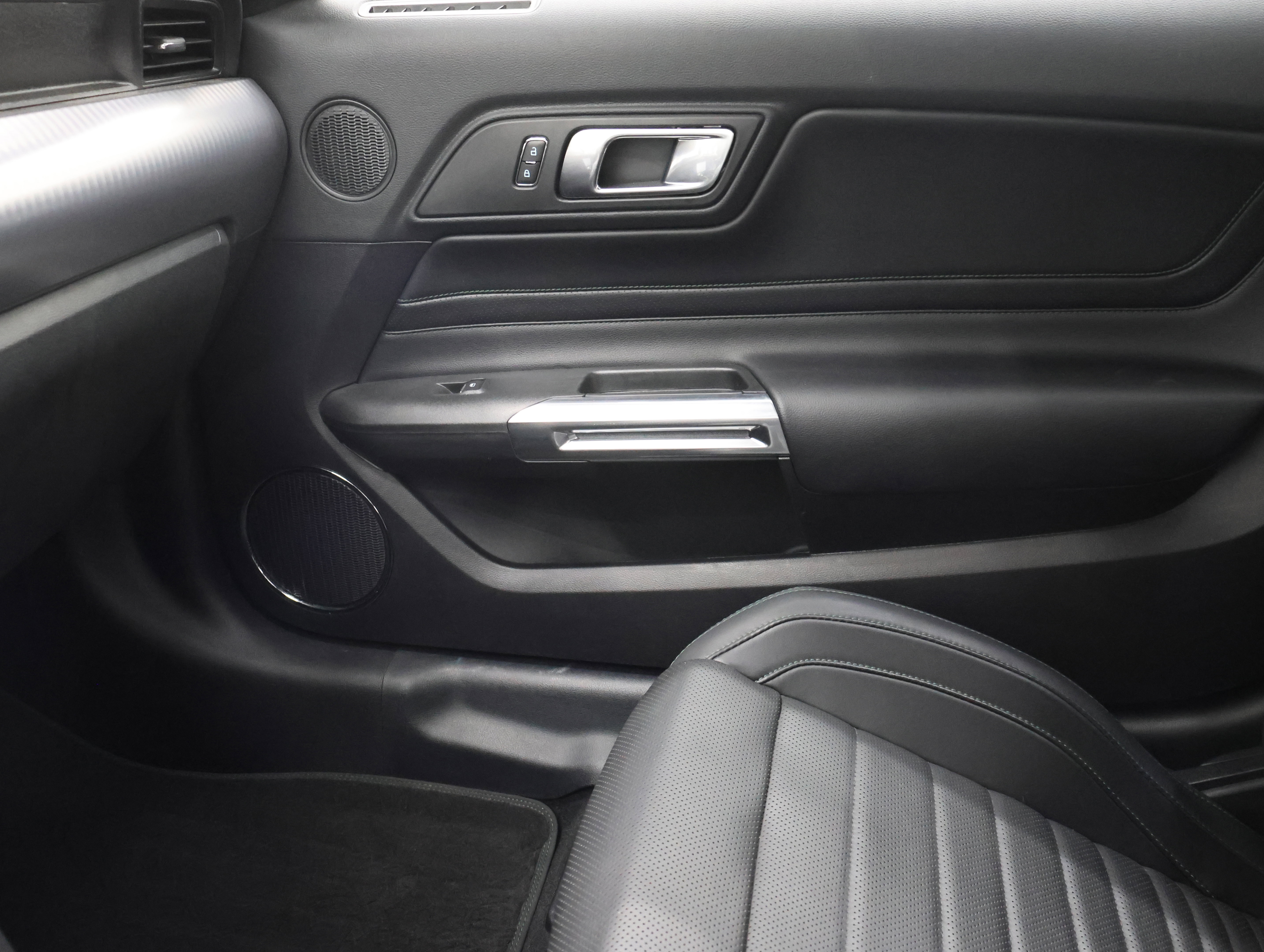 Used 2019 Ford Mustang Bullitt w/ Bullitt Electronics Package RWD image 13