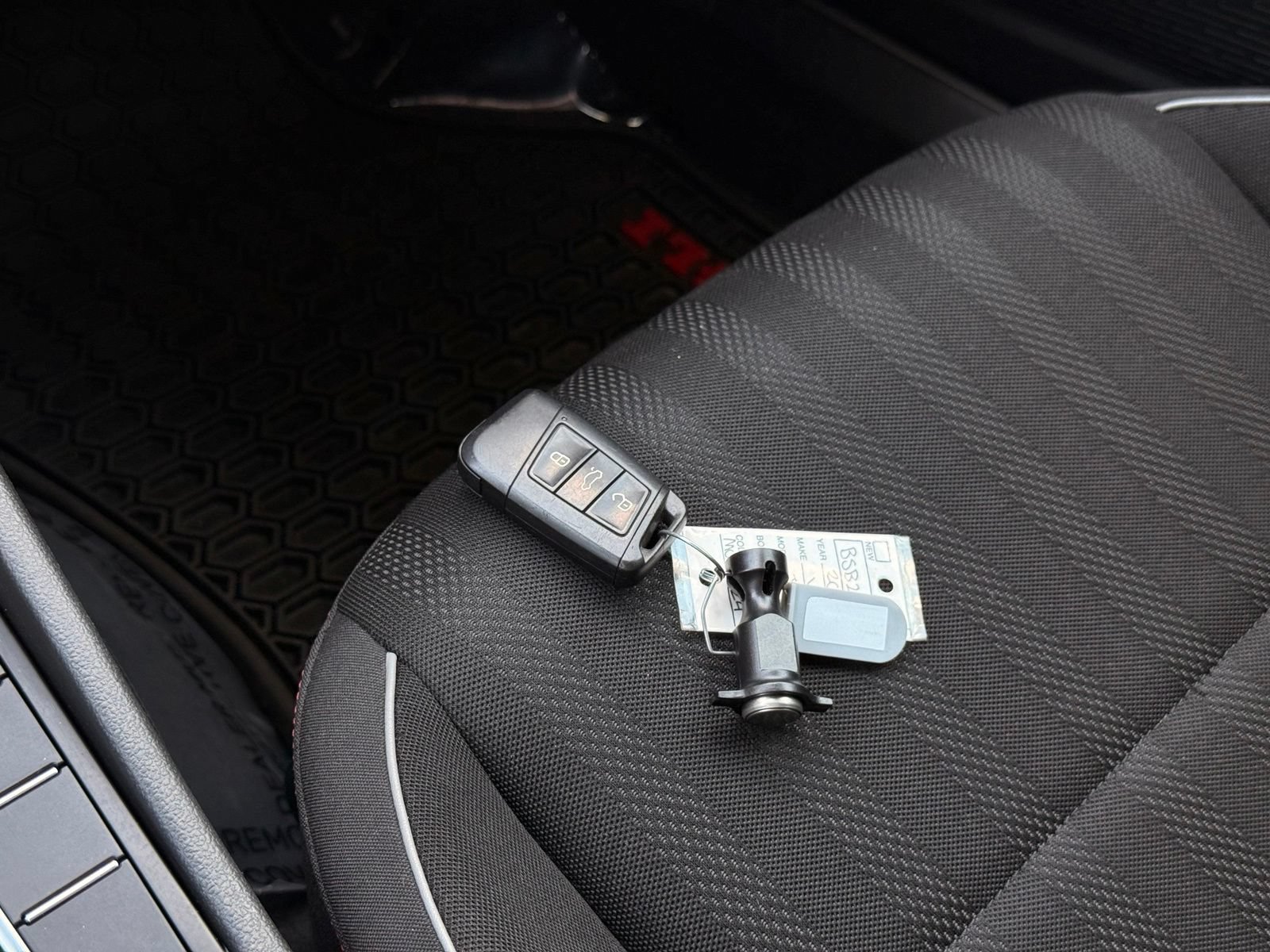 Used 2021 Volkswagen Jetta GLI FWD image 48