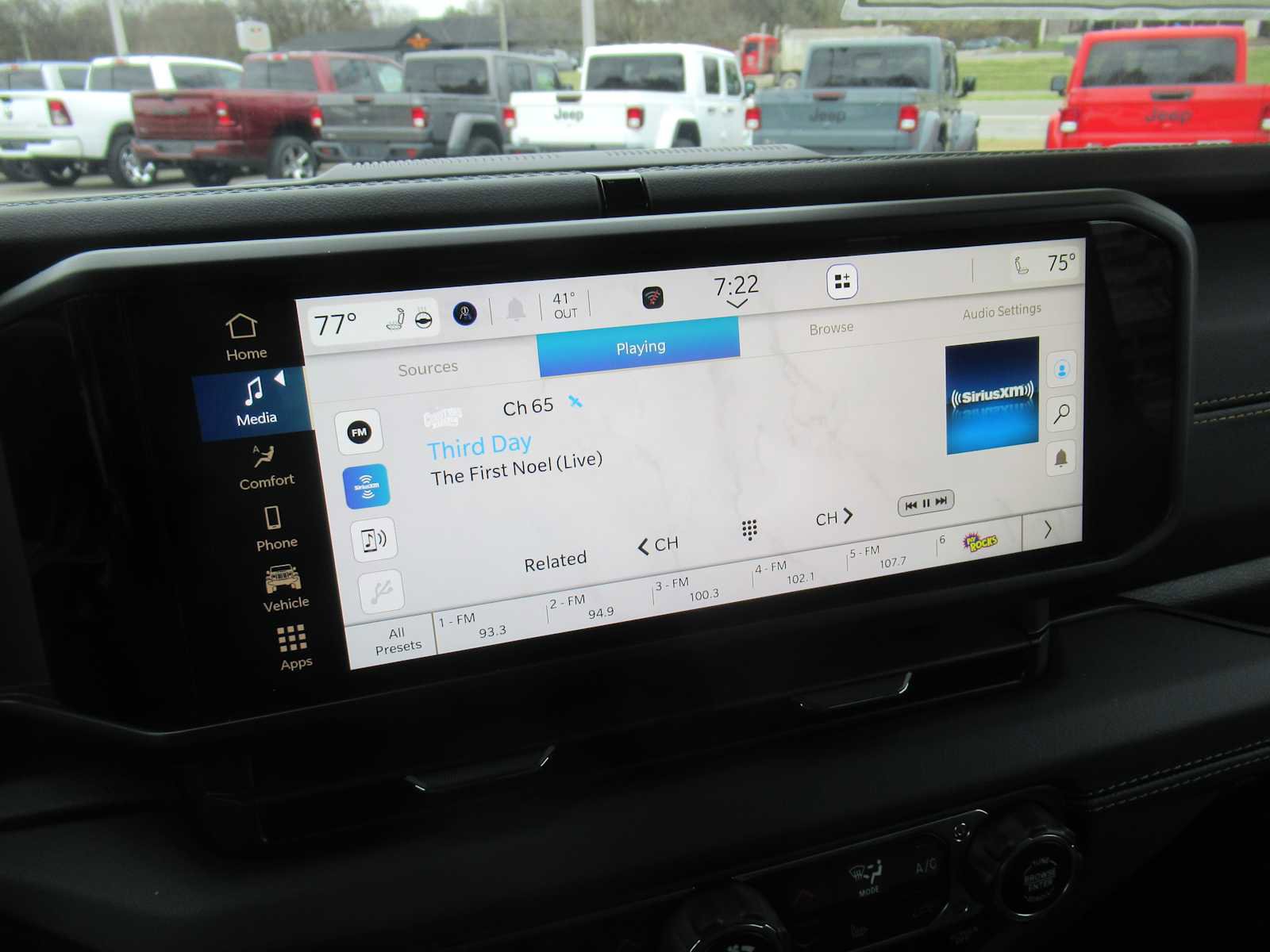 New 2025 Jeep Wrangler Unlimited Sahara w/ Safety Group image 23