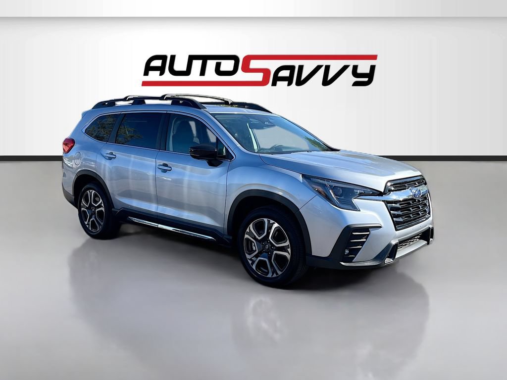 Used 2025 Subaru Ascent Limited w/ Popular Package #2 AWD/4WD image 1