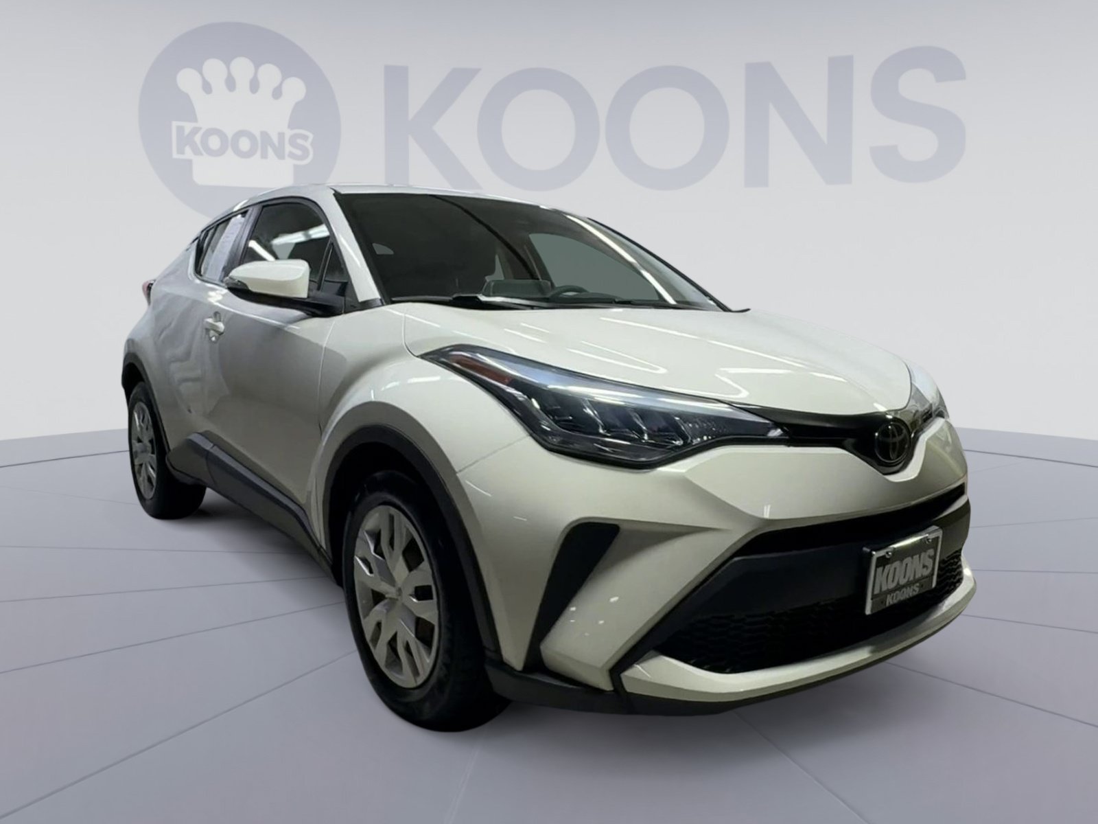 Used 2021 Toyota C-HR LE FWD image 2