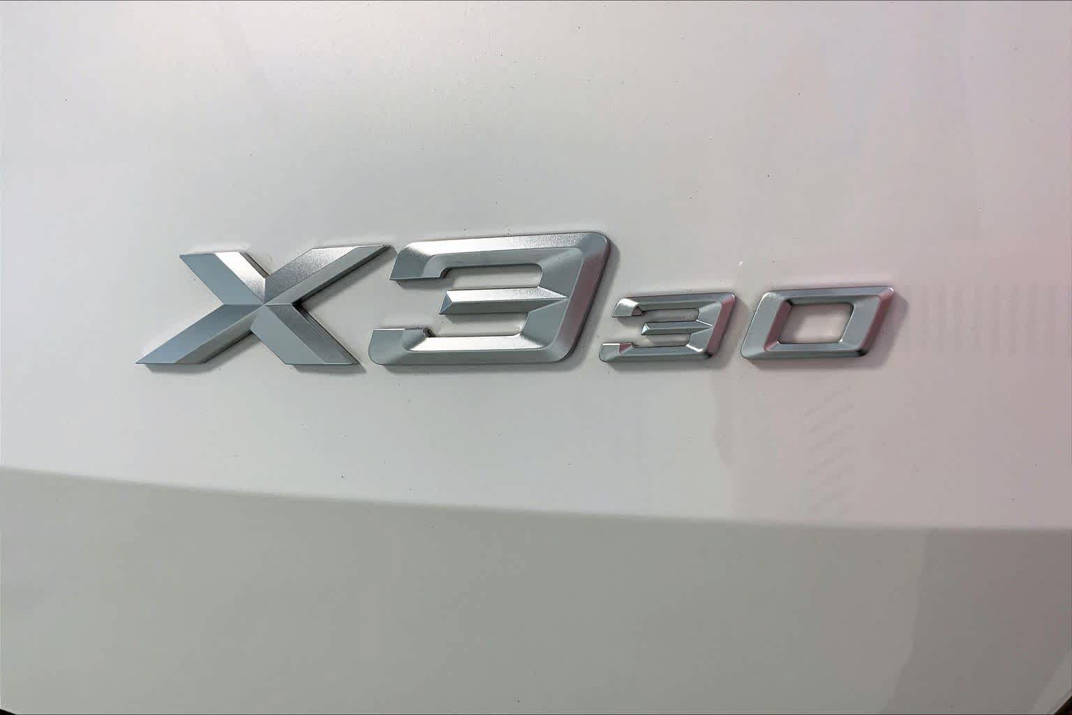 Used 2025 BMW X3 xDrive30i w/ Premium Package AWD/4WD image 29