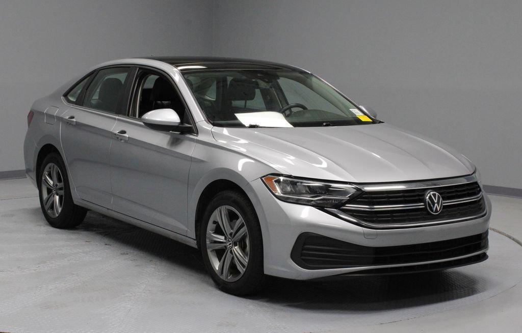 Used 2024 Volkswagen Jetta SE