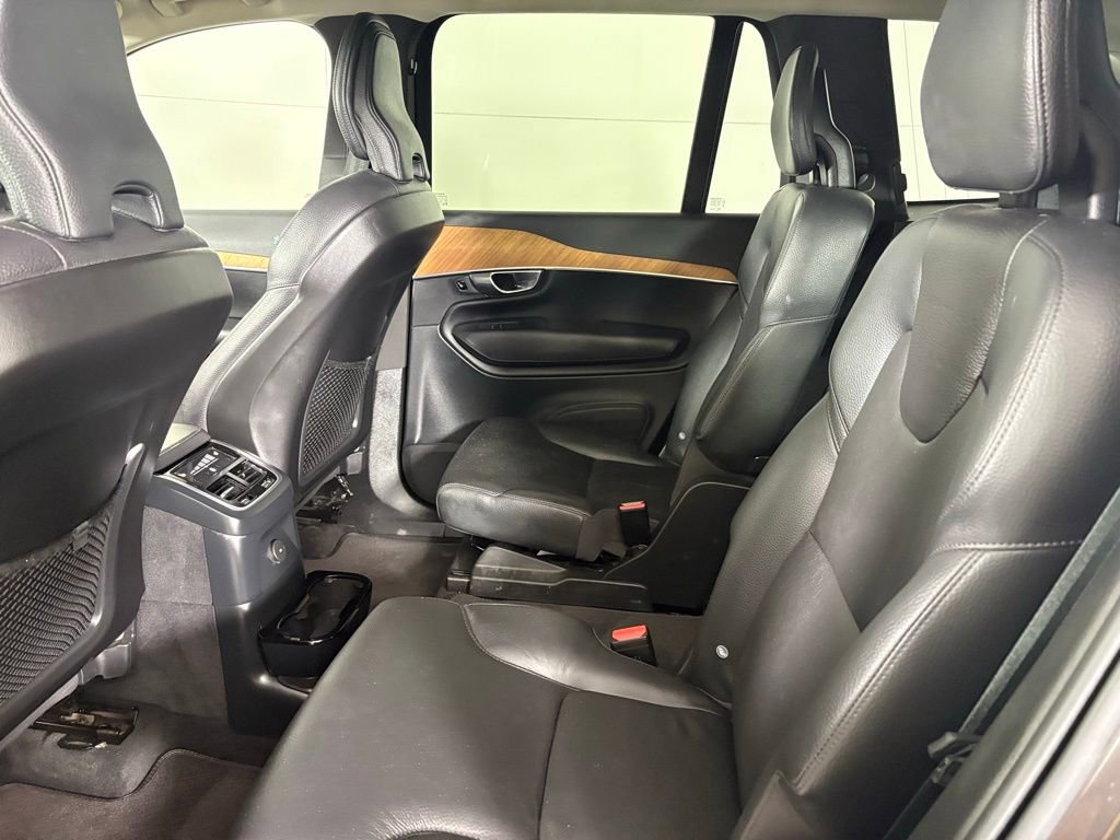 Used 2023 Volvo XC90 T8 Plus image 36