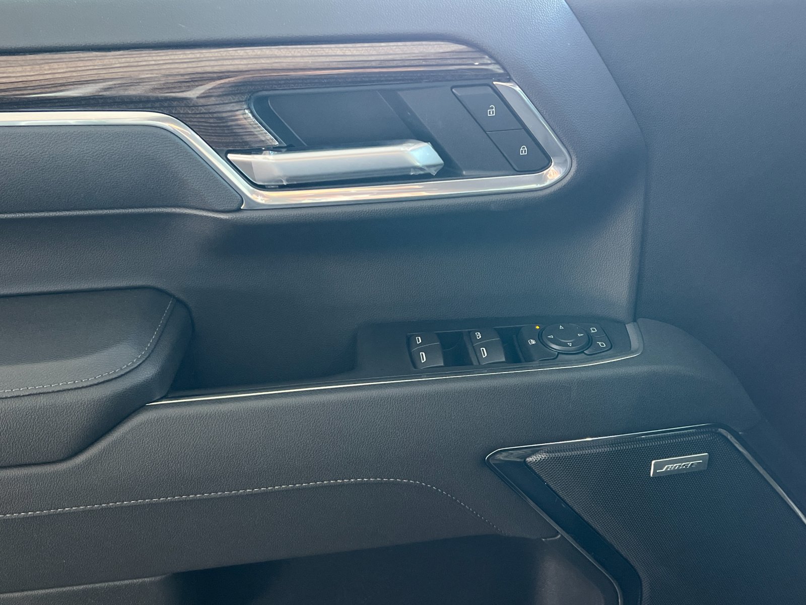 New 2026 Chevrolet Silverado 1500 LT Trail Boss w/ LT Trail Boss Premium Package AWD/4WD image 11