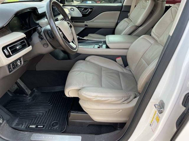 Used 2020 Lincoln Aviator Grand Touring w/ Equipment Group 302A AWD/4WD image 25