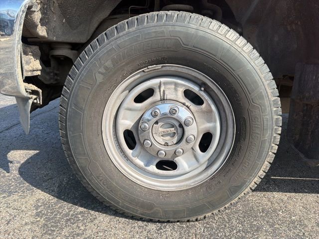 Used 2012 Ford F250 XL w/ PWR Equipment Group AWD/4WD image 9