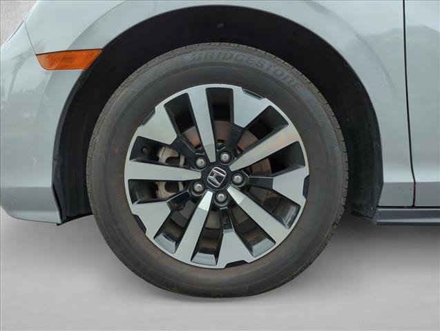 Used 2025 Honda Odyssey EX-L image 13