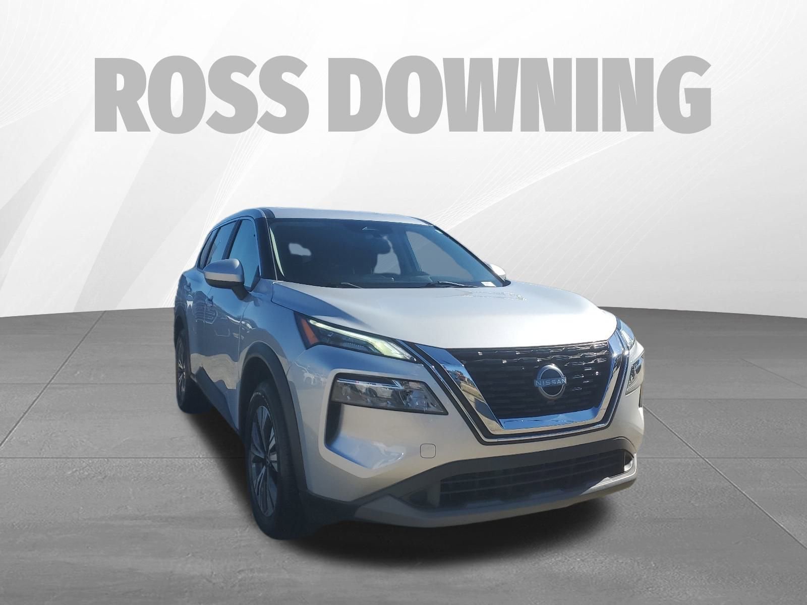 Used 2023 Nissan Rogue SV image 4