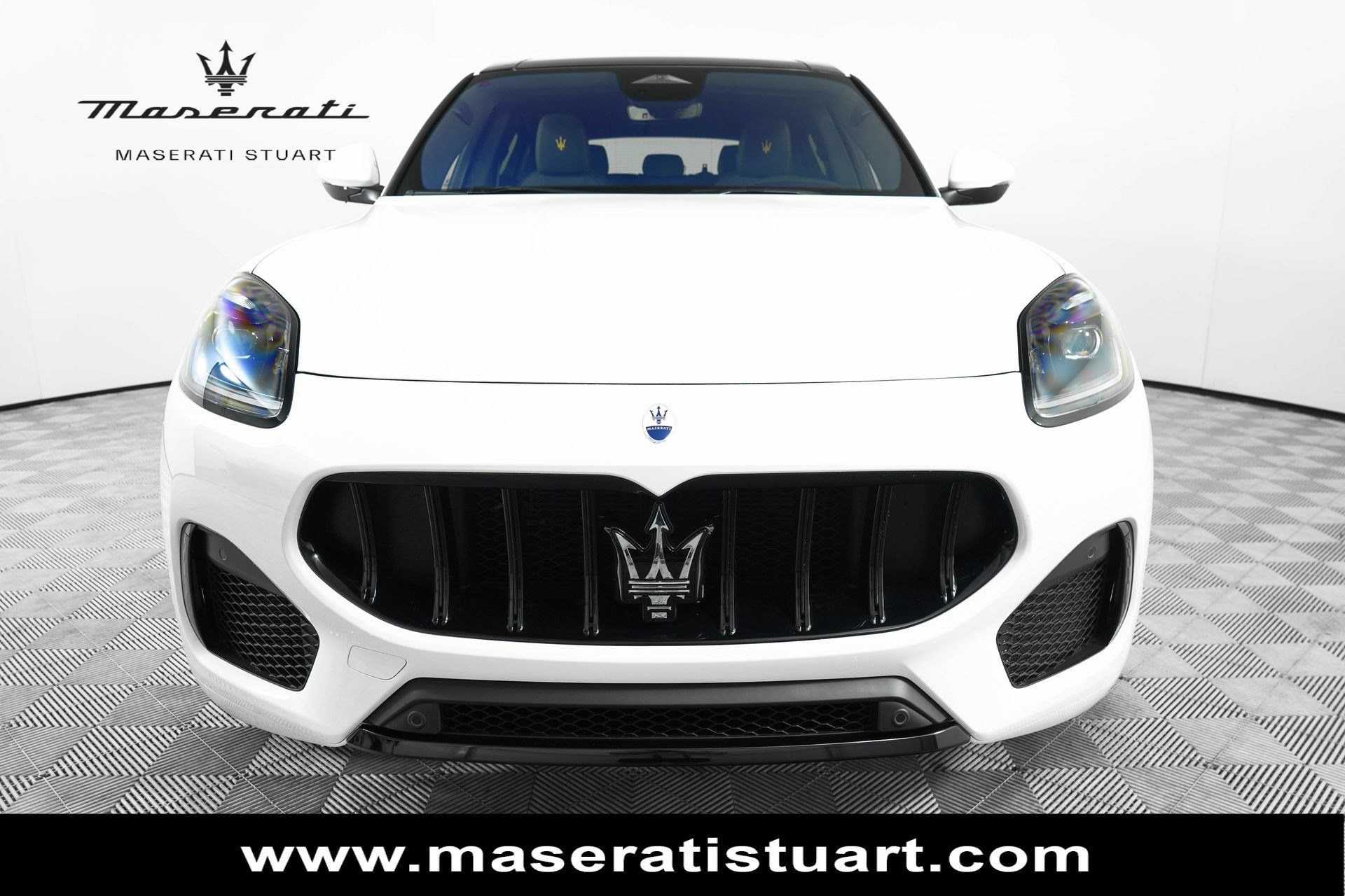 New 2025 Maserati Grecale Modena AWD/4WD image 2