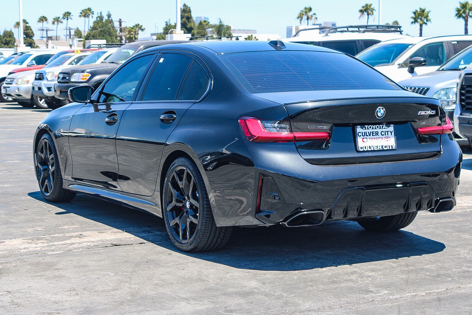 Used 2025 BMW M340i w/ Premium Package RWD image 7