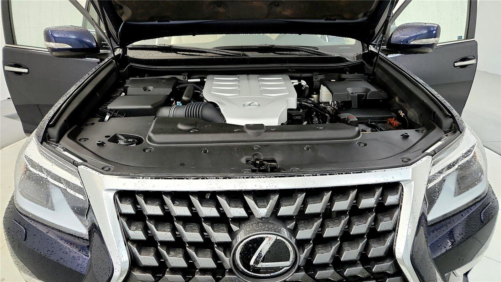 Used 2023 Lexus GX 460 Premium w/ Premium Package image 15