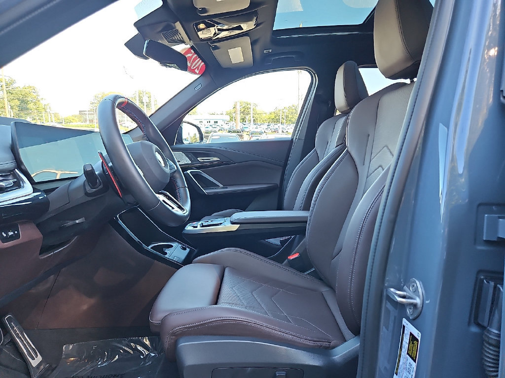Used 2025 BMW X1 M35i w/ Premium Package AWD/4WD image 14