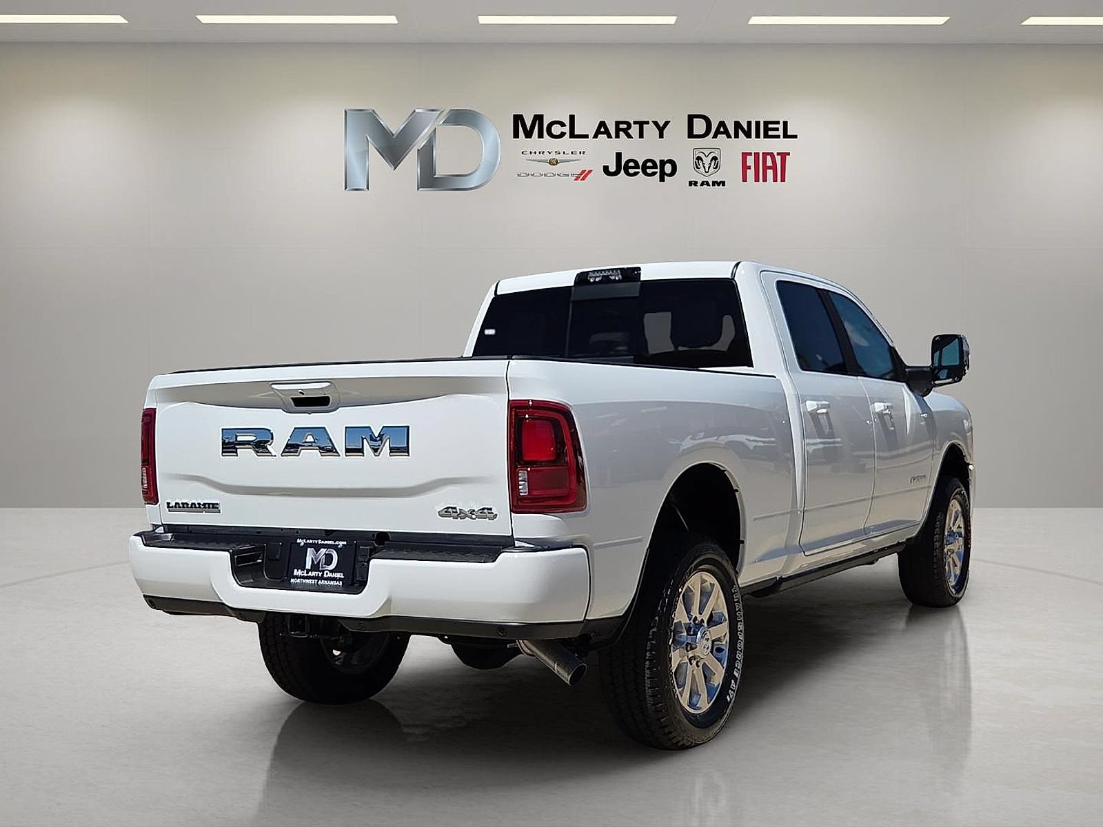 New 2026 RAM 2500 Laramie AWD/4WD image 5