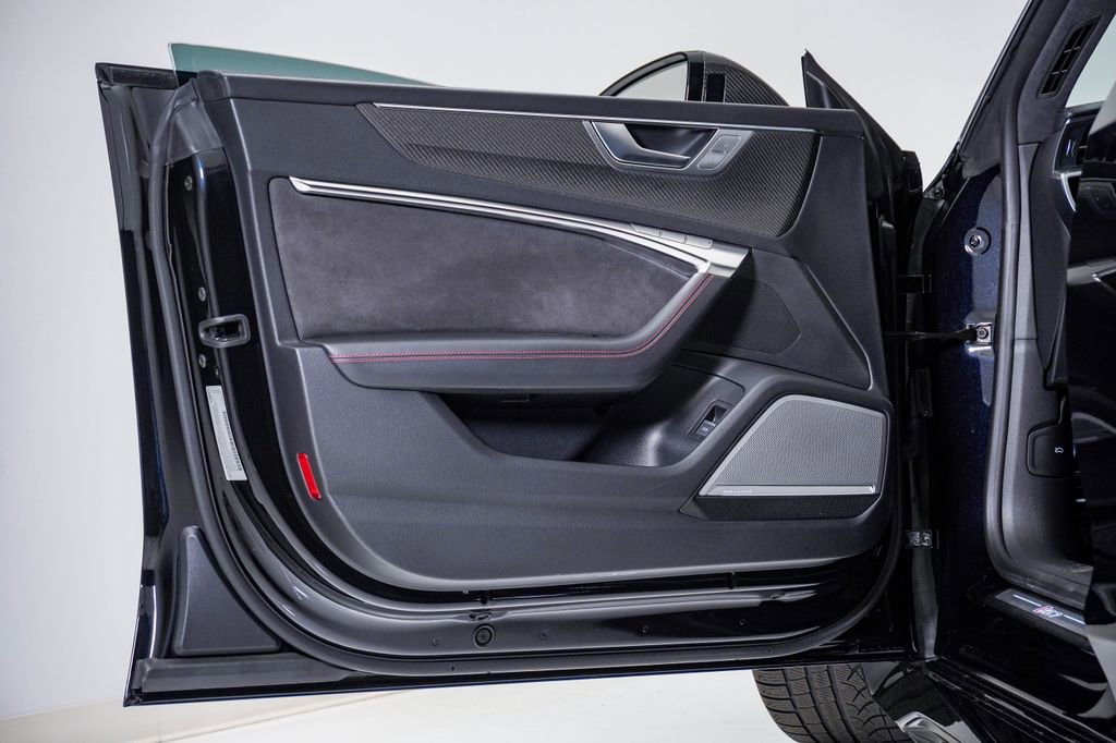 Used 2023 Audi RS 7 Sportback image 27