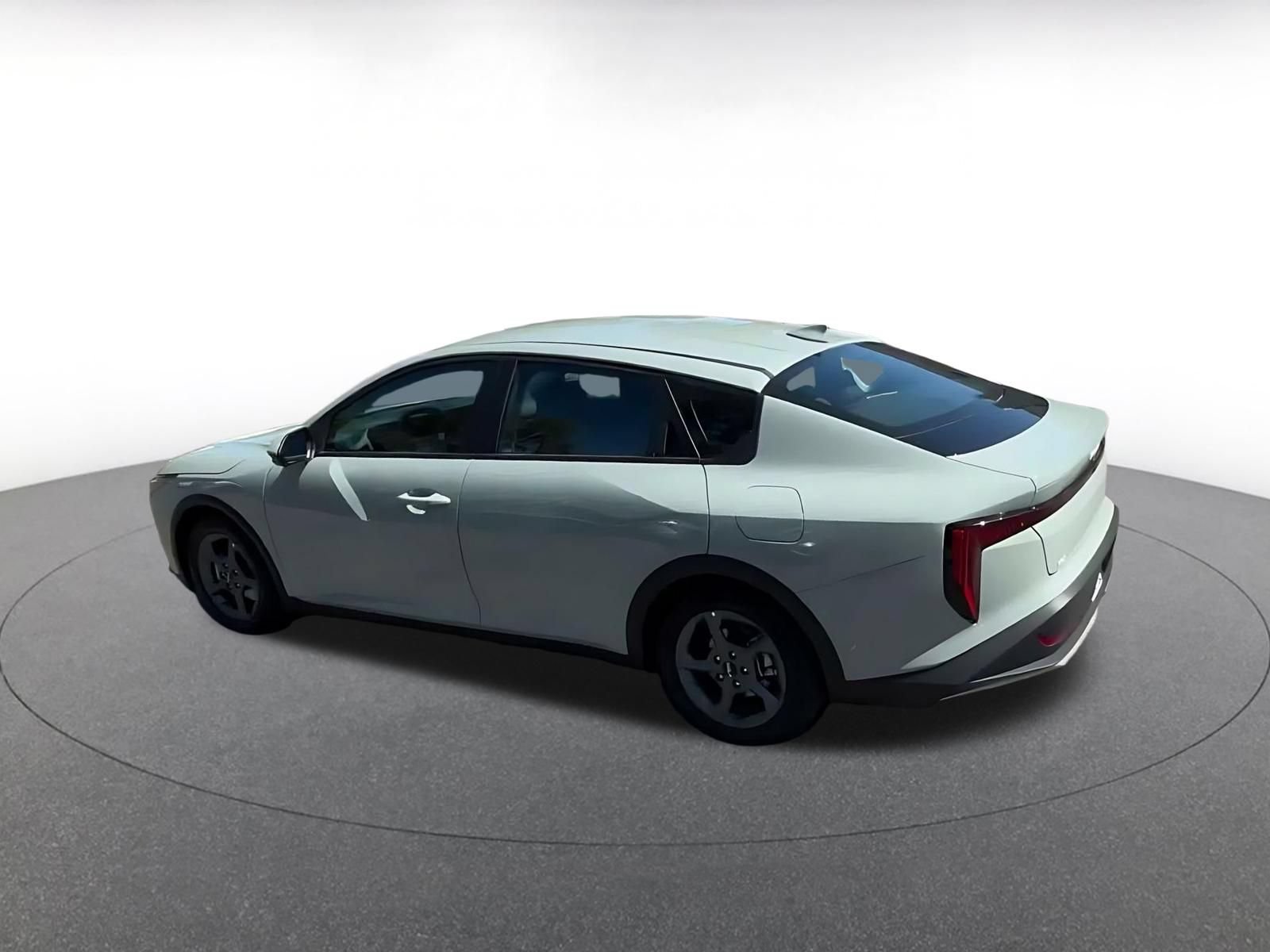 Used 2026 Kia K4 FWD image 10