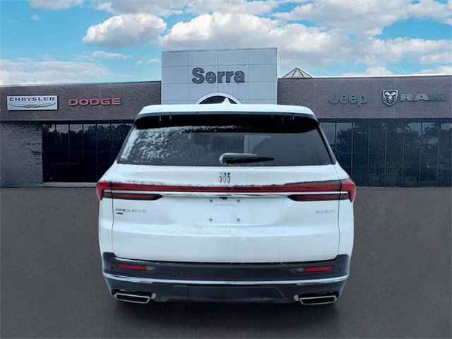 Used 2025 Buick Enclave Preferred w/ Power Package image 5