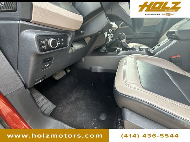 Used 2024 Ford Bronco Wildtrak AWD/4WD image 36