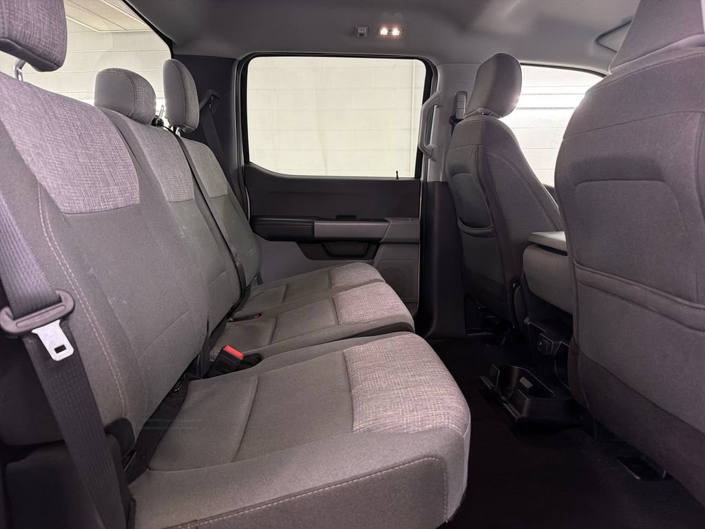 Used 2025 Ford F250 XLT AWD/4WD image 27